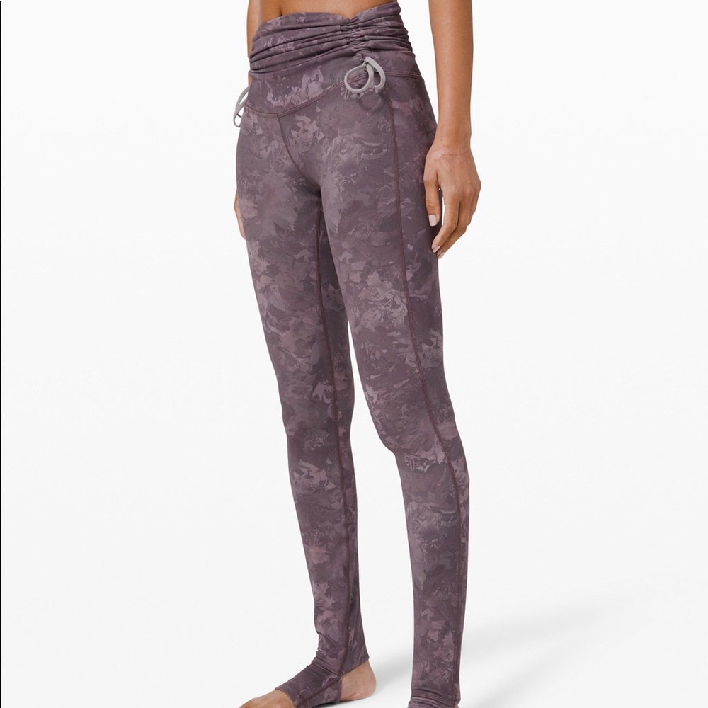 Lululemon Hug Your Core Super High-Rise Tight 28"